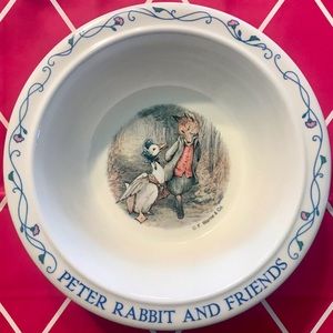 Vintage Beatrix Potter Peter Rabbit And Friends Bowl